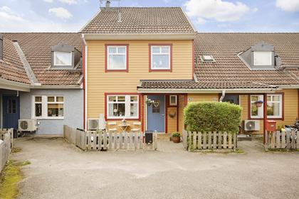 Vintervägen 65, Bollstanäs