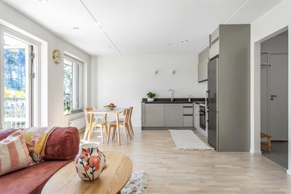 Stenknäcksgatan 12, Järvastaden