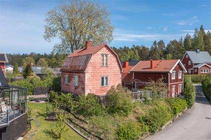 Varva 2:185, Hille