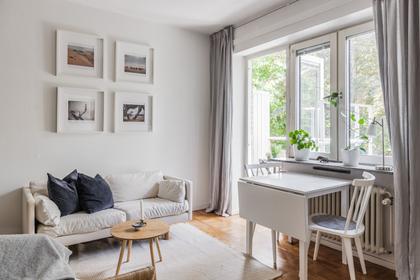 Åldermansgatan 3B, Väster