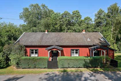 Hensmåla 17, Hensmåla