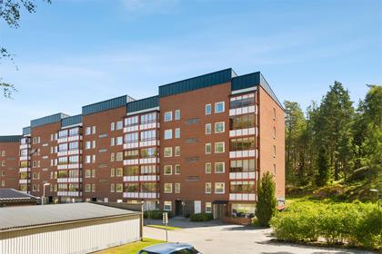 Oxhagsvägen 3E, Nyhem