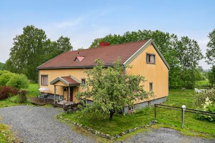 Flurkmarksgård 11, Flurkmark