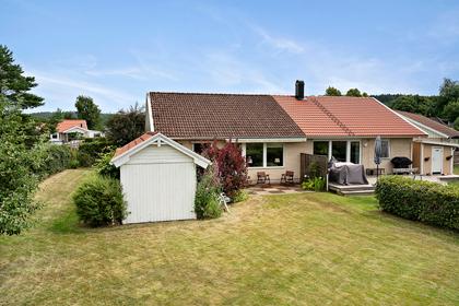 Smultronvägen 3F, Kinna