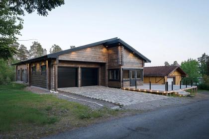 Gamla Landsvägen 25B, Svärtinge