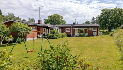 Högvallavägen 41, Hållsta