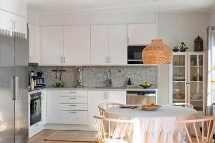 Mellanvägen 12F, Sparsör