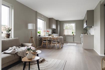 Baazgatan 5E, Innerstaden
