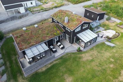 Vikenvägen 22E, Solvik