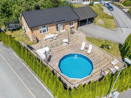 Barrskogsvägen 2, Kimstad