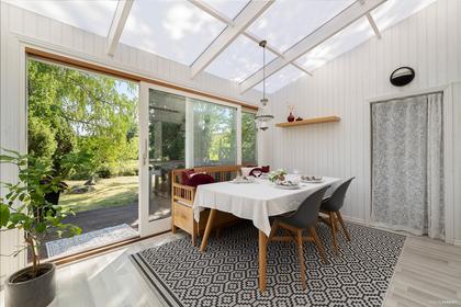 Predikantvägen 4, Gribbylund