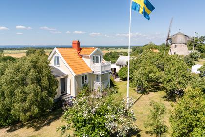 Karlevi 110, Karlevi