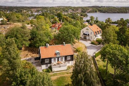 Herrgårdsbacken 3, Duvnäs