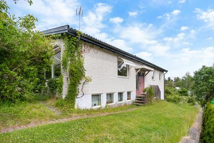 Backvägen 16, Jakobsberg