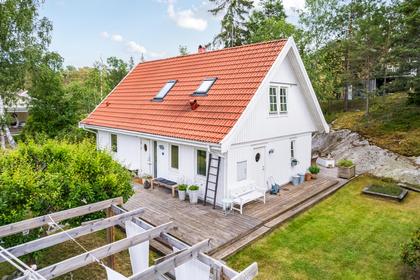 Plogvägen 5, Insjön