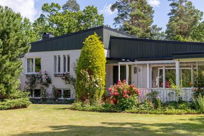 Ängshagsvägen 3, Ljungnäs