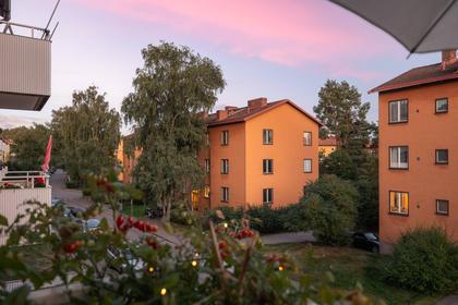 Dellensvägen 26, Årsta