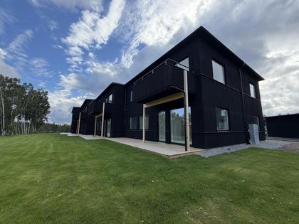 Hällmarksvägen 50B, Riksten