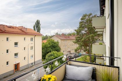 Karmstolsvägen 9, Gubbängen