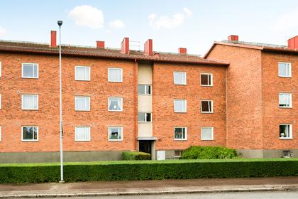 Klostervägen 10C, Centralt