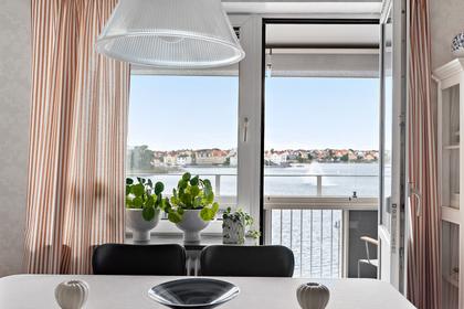 Västra Köpmansgatan 19, Trossö