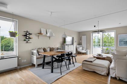 Lm Ericssons väg 12, Centrala Tyresö