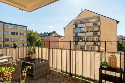 Vegagatan 21, Centrala