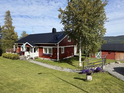 Huså Gammalvägen 21, Huså