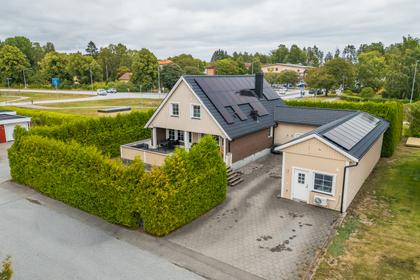Tingshusvägen 13, Bålsta