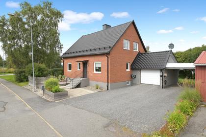 Klövervägen 3, Västerslätt