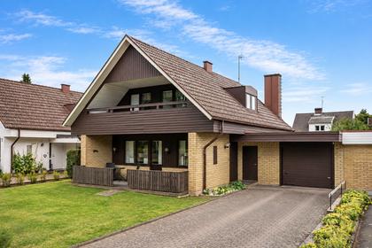 Norra Kringelvägen 16A, Östervärn