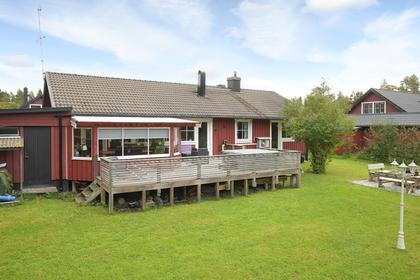Klövervägen 18, Sävar