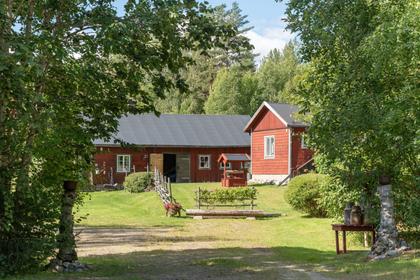 Spetzes, Ljusdal