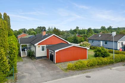 Tallvägen 6, Västra Dejefors