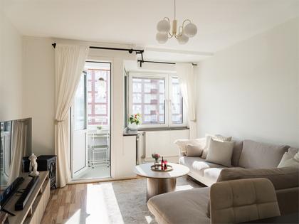 Rödkullastigen 7A, Almhög