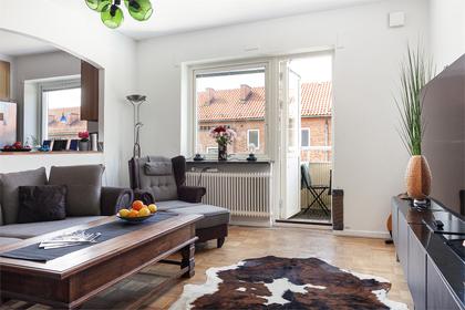 Timmermansgatan 10, Väster