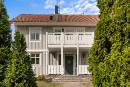 Trefaldighetsvägen 41, Gribbylund