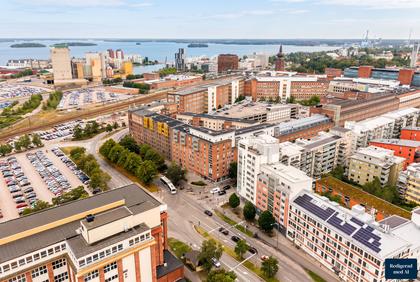 Södra Ringvägen 2D, Centrum