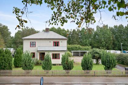Södra Nissastigen 25, Smålandsstenar