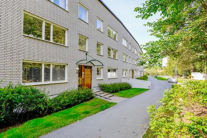 Trädgårdsvägen 14, Runby