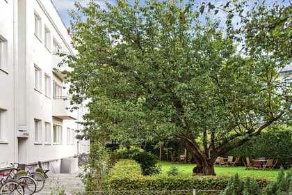 Bokbindaregatan 12A, Väster